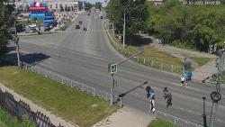 Онлайн камера: Перекресток Кадочникова - Победы | Каменск-Уральский