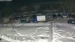 Онлайн камера: 4 Пятилетки 28  (двор) | Каменск-Уральский