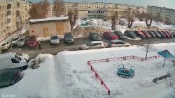 Онлайн камера: 4 Пятилетки 28  (двор) | Каменск-Уральский