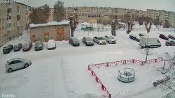 Онлайн камера: 4 Пятилетки 28  (двор) | Каменск-Уральский