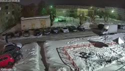 Онлайн камера: 4 Пятилетки 28  (двор) | Каменск-Уральский