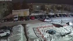 Онлайн камера: 4 Пятилетки 28  (двор) | Каменск-Уральский