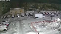 Онлайн камера: 4 Пятилетки 28  (двор) | Каменск-Уральский