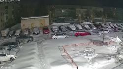 Онлайн камера: 4 Пятилетки 28  (двор) | Каменск-Уральский