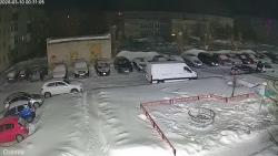 Онлайн камера: 4 Пятилетки 28  (двор) | Каменск-Уральский