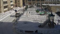 Онлайн камера: Октябрьская 101  (двор) | Каменск-Уральский