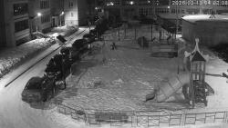 Онлайн камера: Октябрьская 101  (двор) | Каменск-Уральский