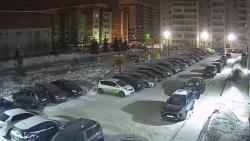 Онлайн камера: Суворова 30  (двор) | Каменск-Уральский