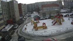 Онлайн камера: Комсомольский 37  (двор) | Каменск-Уральский