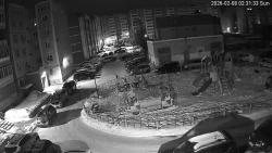 Онлайн камера: Комсомольский 37  (двор) | Каменск-Уральский