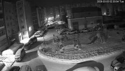 Онлайн камера: Комсомольский 37  (двор) | Каменск-Уральский