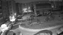 Онлайн камера: Комсомольский 37  (двор) | Каменск-Уральский