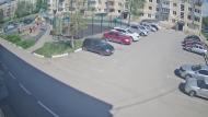 Онлайн камера: Добролюбова 12  (двор) | Каменск-Уральский