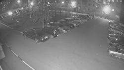 Онлайн камера: Добролюбова 12  (двор) | Каменск-Уральский