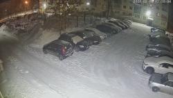 Онлайн камера: Добролюбова 12  (двор) | Каменск-Уральский