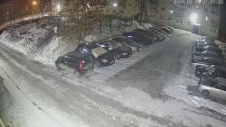 Онлайн камера: Добролюбова 12  (двор) | Каменск-Уральский