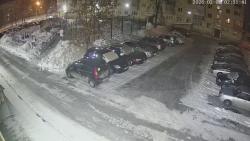 Онлайн камера: Добролюбова 12  (двор) | Каменск-Уральский