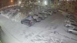 Онлайн камера: Добролюбова 12  (двор) | Каменск-Уральский