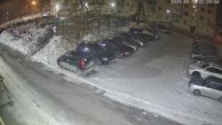 Онлайн камера: Добролюбова 12  (двор) | Каменск-Уральский