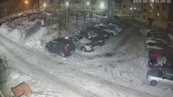 Онлайн камера: Добролюбова 12  (двор) | Каменск-Уральский