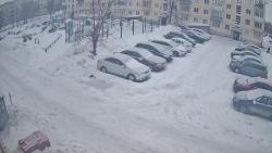 Онлайн камера: Добролюбова 12  (двор) | Каменск-Уральский