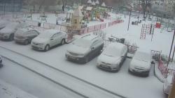 Онлайн камера: Добролюбова 1  (двор) | Каменск-Уральский