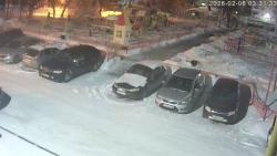 Онлайн камера: Добролюбова 1  (двор) | Каменск-Уральский