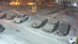 Онлайн камера: Добролюбова 1  (двор) | Каменск-Уральский