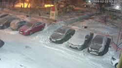 Онлайн камера: Добролюбова 1  (двор) | Каменск-Уральский