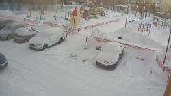 Онлайн камера: Добролюбова 1  (двор) | Каменск-Уральский