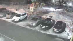 Онлайн камера: Добролюбова 1  (двор) | Каменск-Уральский