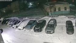 Онлайн камера: Кунавина 9  (двор) | Каменск-Уральский