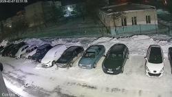 Онлайн камера: Кунавина 9  (двор) | Каменск-Уральский