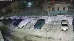 Онлайн камера: Кунавина 9  (двор) | Каменск-Уральский