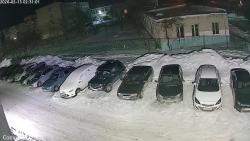 Онлайн камера: Кунавина 9  (двор) | Каменск-Уральский