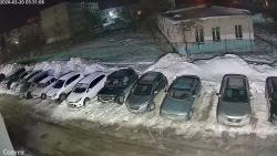 Онлайн камера: Кунавина 9  (двор) | Каменск-Уральский