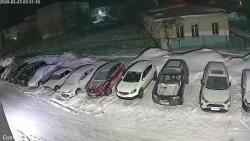 Онлайн камера: Кунавина 9  (двор) | Каменск-Уральский