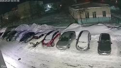 Онлайн камера: Кунавина 9  (двор) | Каменск-Уральский