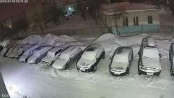 Онлайн камера: Кунавина 9  (двор) | Каменск-Уральский