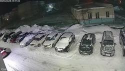 Онлайн камера: Кунавина 9  (двор) | Каменск-Уральский