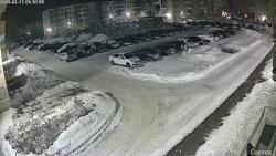 Онлайн камера: Победы 51  (двор) | Каменск-Уральский