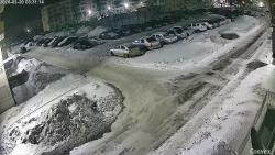 Онлайн камера: Победы 51  (двор) | Каменск-Уральский