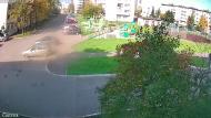 Онлайн камера: Победы 53  (двор) | Каменск-Уральский