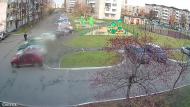 Онлайн камера: Победы 53  (двор) | Каменск-Уральский