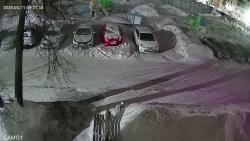 Онлайн камера: Победы 57  (двор) | Каменск-Уральский