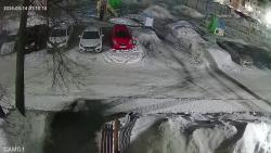 Онлайн камера: Победы 57  (двор) | Каменск-Уральский