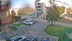 Онлайн камера: Победы 63  (двор) | Каменск-Уральский