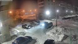 Онлайн камера: Победы 63  (двор) | Каменск-Уральский