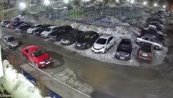 Онлайн камера: ул. Кирова, 47  (двор) | Каменск-Уральский