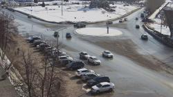 Онлайн камера: Перекресток Ленина - Кадочникова | Каменск-Уральский